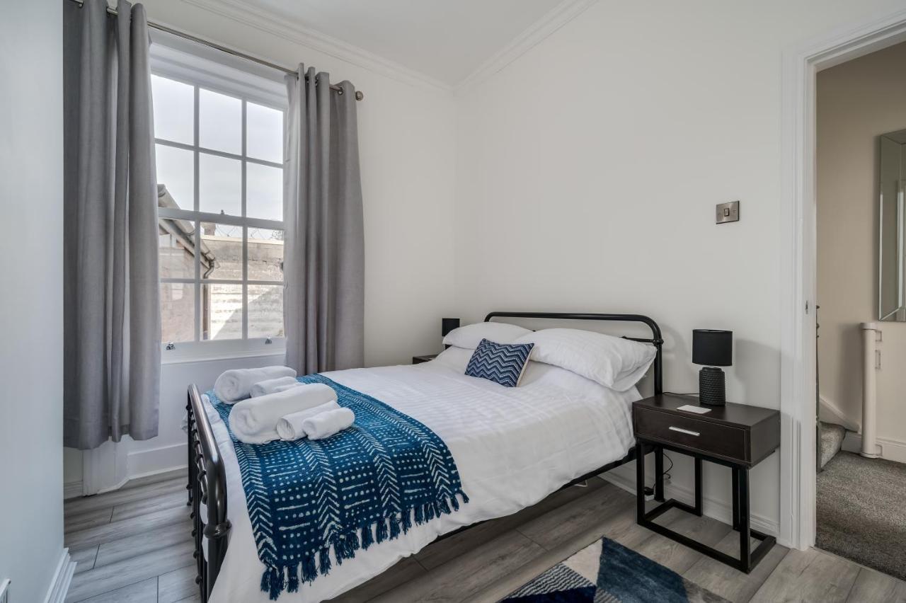 Central Belfast Apartments: Georgian House ภายนอก รูปภาพ